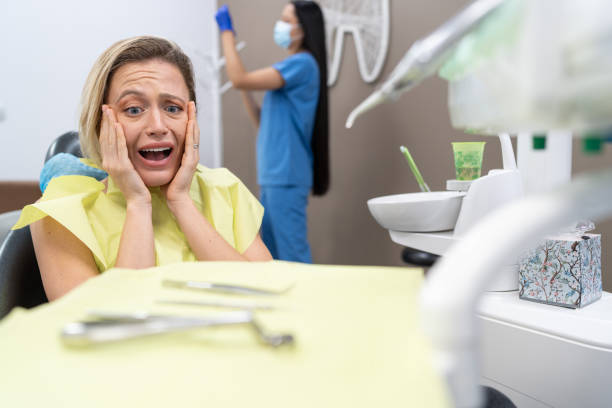 Best Weekend Emergency Dentist in Valle Vista, CA